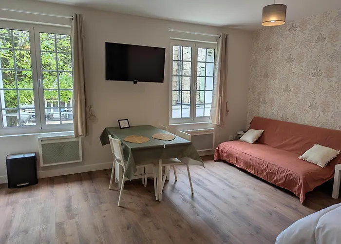 Du Marche Au Bois Périgueux