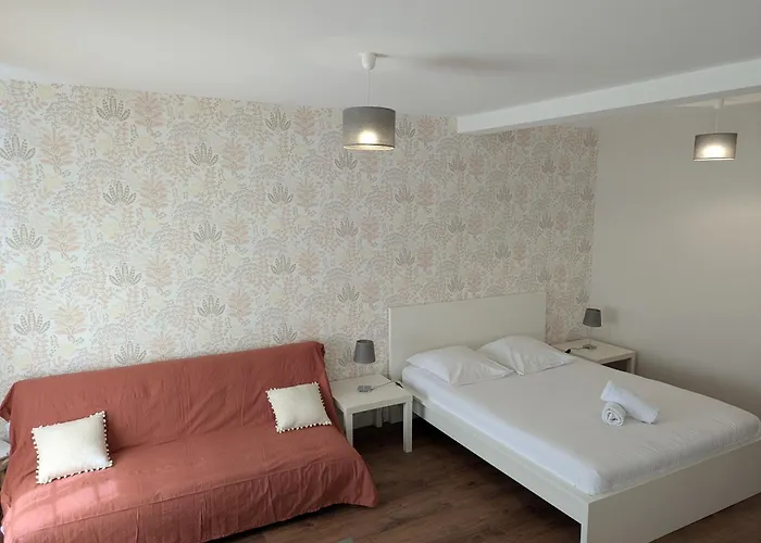 Du Marche Au Bois * Périgueux