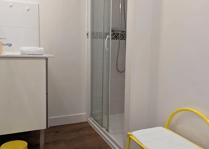 Du Marche Au Bois Appartement *